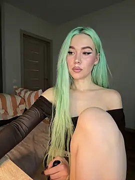 xDinnax online show from January 10, 2025, 12:36 pm