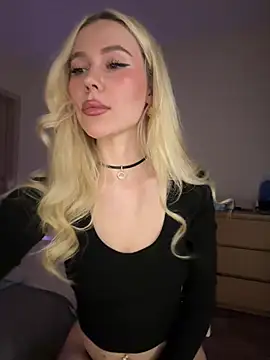 xDinnax online show from February 16, 2026, 2:35 pm