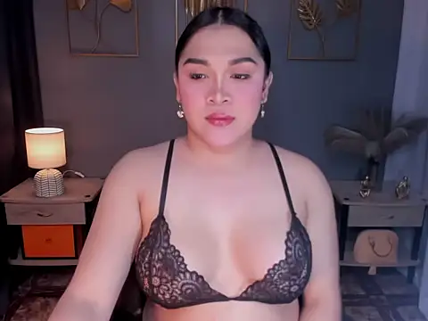 Snapshot of MaxeneCullens chatting on October 16, 2025, 3:07 am MaxeneCullens online show from October 16, 2025, 3:07 am