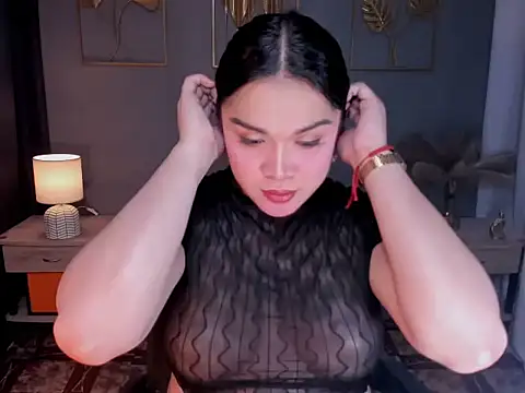 Snapshot of MaxeneCullens chatting on October 31, 2025, 2:56 am MaxeneCullens online show from October 31, 2025, 2:56 am