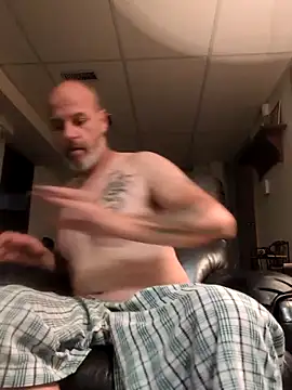 Snapshot of Ryeguy6969 chatting on September 18, 2025, 5:31 am Ryeguy6969 online show from September 18, 2025, 5:31 am