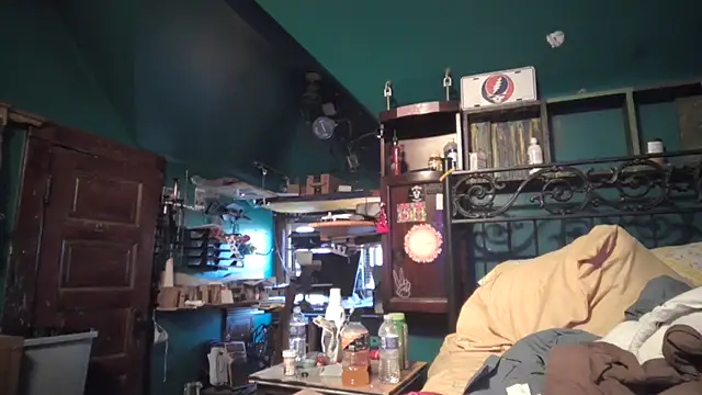 charactrzero online show from March 9, 2026, 9:41 pm