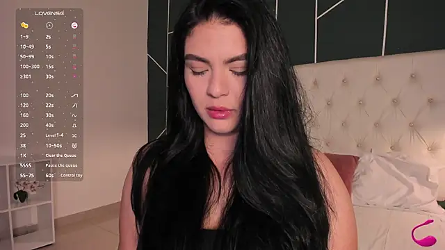 Veronicalanx1 online show from October 26, 2025, 11:53 pm