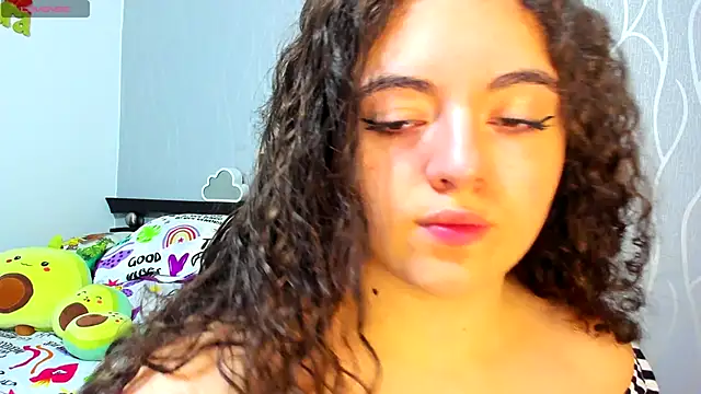 AshleyKim  online show from October 6, 2025, 11:57 pm