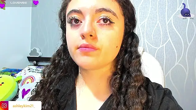 AshleyKim  online show from January 15, 2026, 12:59 am