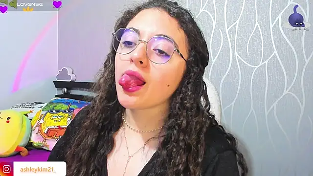 AshleyKim  online show from January 16, 2026, 12:58 am