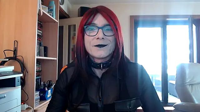  Davine  online show from October 5, 2025, 2:59 pm