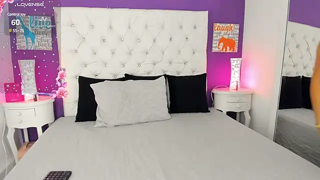 KendalEvanz online show from March 21, 2025, 2:07 pm