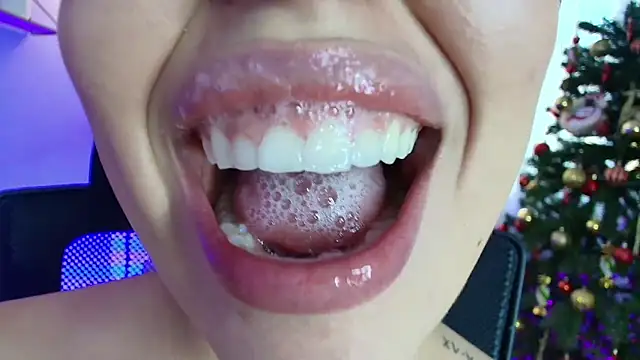 lisbet21x online show from January 15, 2025, 10:13 pm