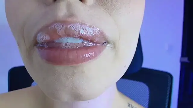 lisbet21x online show from February 27, 2026, 8:31 pm