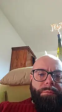 Snapshot of Dolceporco19 chatting on December 30, 2024, 1:47 pm Dolceporco19 online show from December 30, 2024, 1:47 pm