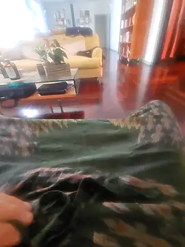 Snapshot of Dolceporco19 chatting on September 18, 2025, 1:35 pm Dolceporco19 online show from September 18, 2025, 1:35 pm