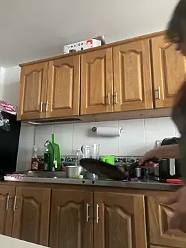 andreaisis2 online show from March 4, 2025, 5:13 pm