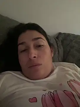 andreaisis2 online show from April 2, 2026, 4:15 pm