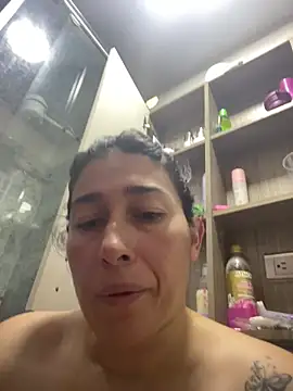 andreaisis2 online show from April 15, 2026, 6:59 pm