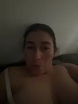 andreaisis2 online show from May 21, 2026, 8:49 pm