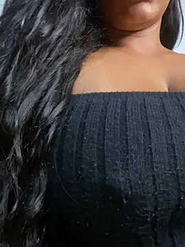 Snapshot of bea3liz chatting on December 19, 2024, 1:28 am bea3liz online show from December 19, 2024, 1:28 am