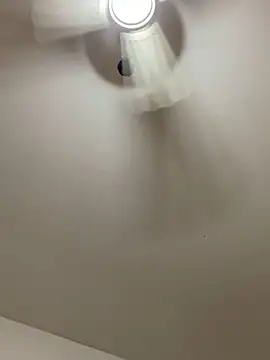 Snapshot of bea3liz chatting on January 23, 2025, 2:02 am bea3liz online show from January 23, 2025, 2:02 am