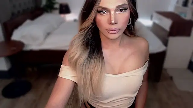 liaa lurrecams online show from November 7, 2025, 6:46 am