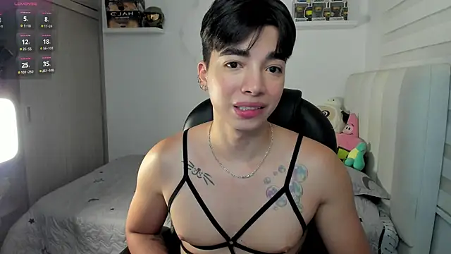 santy7v7 online show from November 30, 2025, 1:37 pm