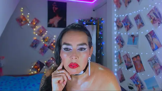 sweet vanessa 22 online show from March 8, 2025, 3:50 am