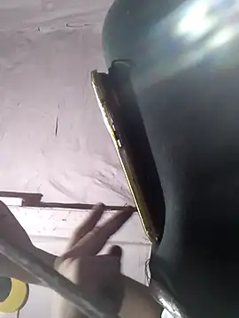 Wero4200 online show from October 2, 2025, 7:48 am