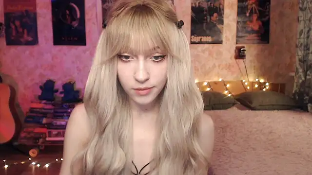 Friendly Ellie online show from January 27, 2025, 12:12 am