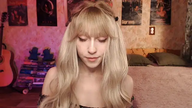 Friendly Ellie online show from March 2, 2025, 12:09 am