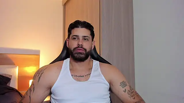 Justyn Torres online show from March 11, 2025, 1:37 am