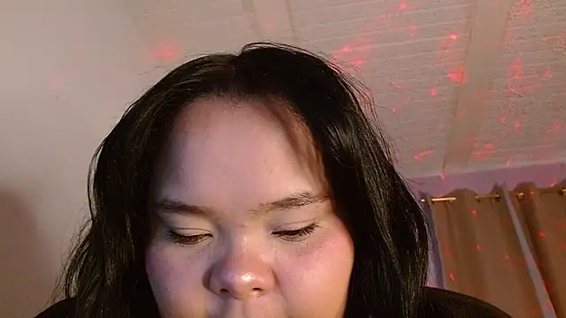 sexychubby    online show from February 15, 2026, 6:59 pm