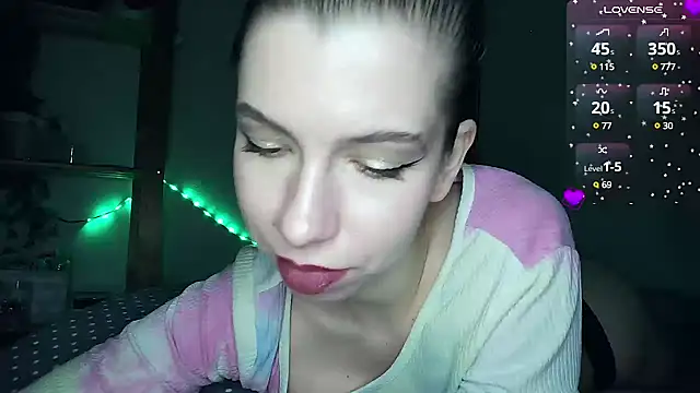 Snapshot of cruellagoth666 chatting on December 9, 2024, 2:49 pm cruellagoth666 online show from December 9, 2024, 2:49 pm