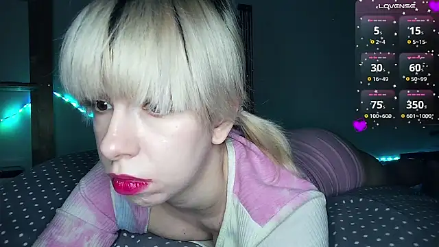 Snapshot of cruellagoth666 chatting on December 11, 2024, 4:20 pm cruellagoth666 online show from December 11, 2024, 4:20 pm