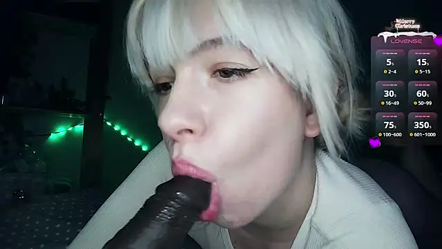 Snapshot of cruellagoth666 chatting on January 20, 2025, 3:18 pm cruellagoth666 online show from January 20, 2025, 3:18 pm