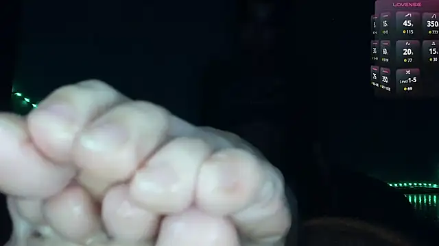 Snapshot of cruellagoth666 chatting on September 30, 2025, 11:43 pm cruellagoth666 online show from September 30, 2025, 11:43 pm