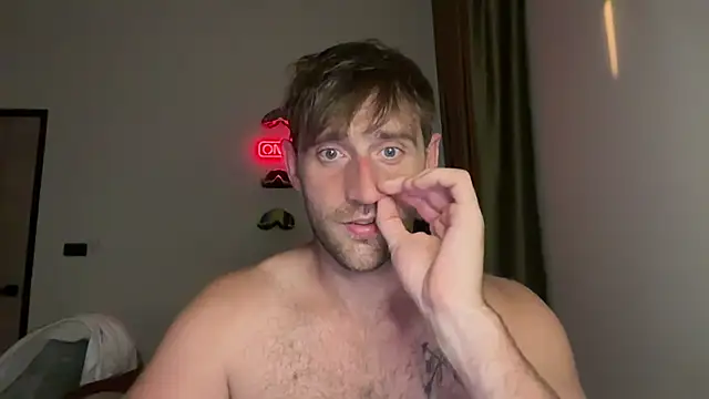 lukegunn online show from April 17, 2026, 11:30 pm