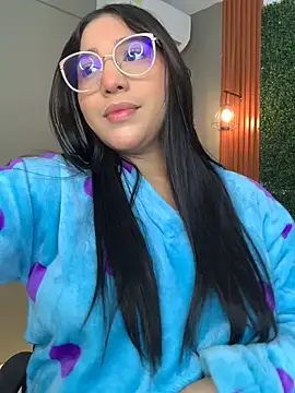 Amandanauty online show from December 9, 2024, 9:37 pm