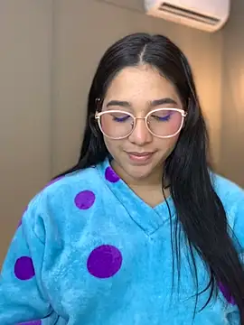 Amandanauty online show from December 15, 2024, 8:19 am