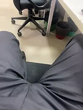 Bareilly Boy1 online show from February 10, 2025, 11:36 am