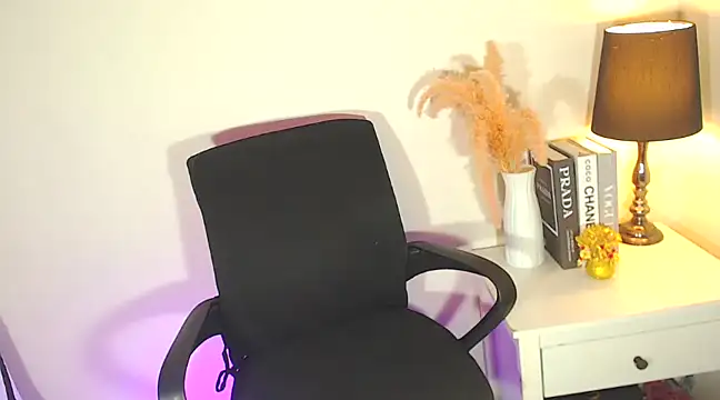 MajesticKitana online show from January 30, 2025, 3:33 am