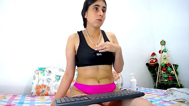 camila camila online show from January 3, 2025, 2:08 pm