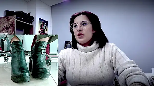 Scarlett Sen online show from April 10, 2026, 1:27 pm