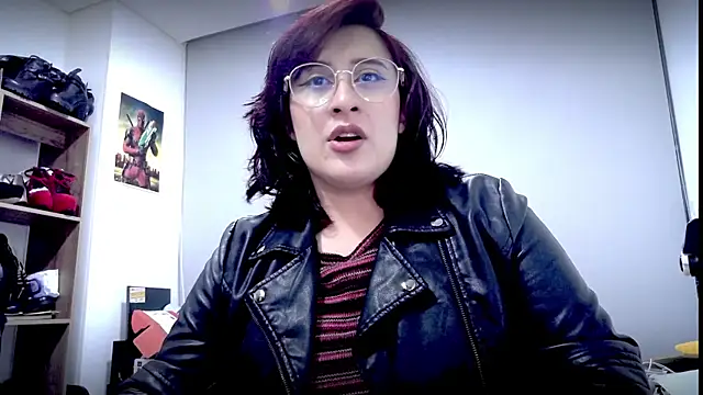 Scarlett Sen online show from April 16, 2026, 3:57 pm