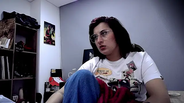 Snapshot of Scarlett_Sen chatting on May 1, 2026, 2:54 pm Scarlett Sen online show from May 1, 2026, 2:54 pm