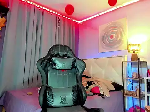 Amethyst ts online show from March 7, 2025, 2:57 am