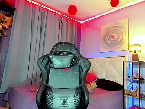 Amethyst ts online show from March 7, 2025, 6:46 am