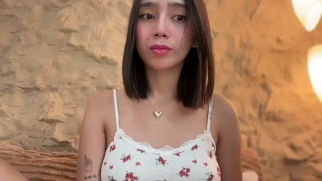 GenesisCastillano online show from March 20, 2026, 5:45 am