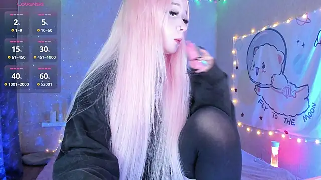 Misty Shadow online show from December 1, 2025, 11:43 pm