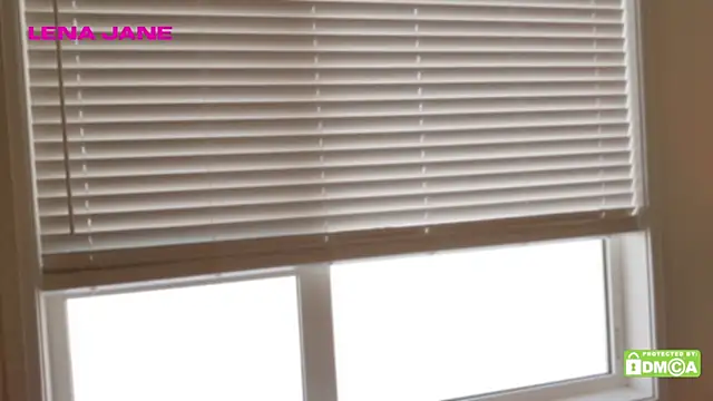 Snapshot of Lenajane__xx chatting on December 22, 2024, 8:25 pm Lenajane xx online show from December 22, 2024, 8:25 pm