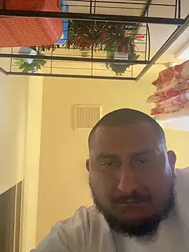 dro6969 online show from December 19, 2024, 7:40 pm