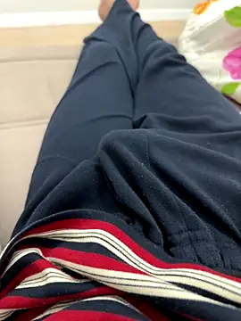 MAHKE12 online show from October 22, 2025, 9:14 pm